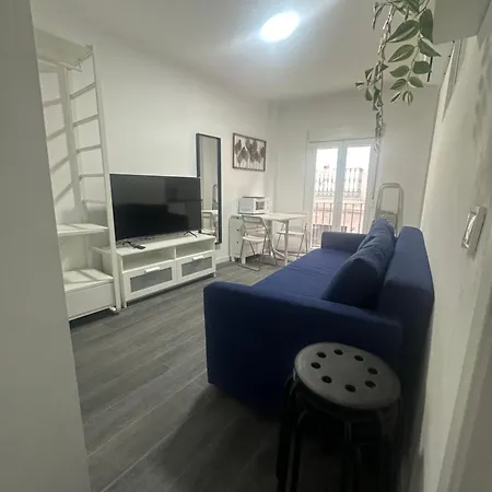 Calle Harinas 23 Appartement